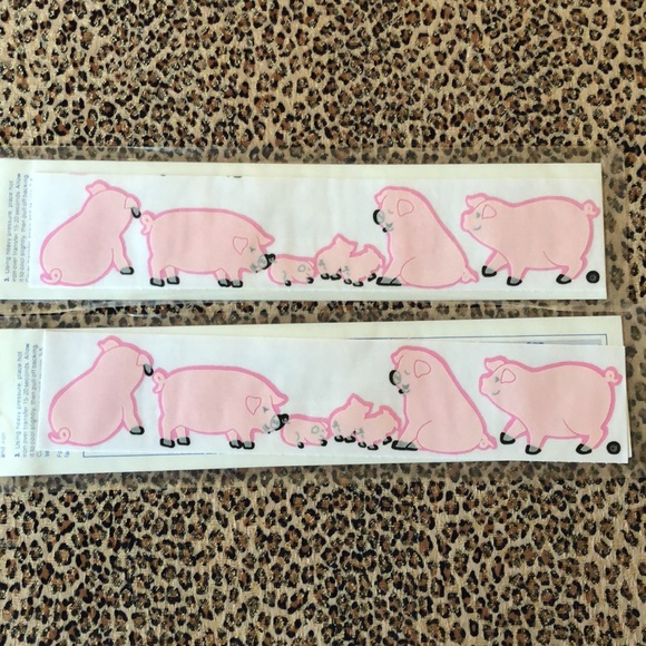 FINAL PRICE NWT iron pig designs 3- sets inc. - Picture 9 of 10